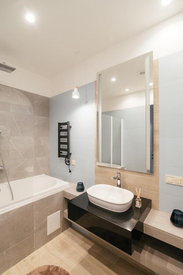 Pearl Premium Apartments 3 Kiev Eksteriør bilde