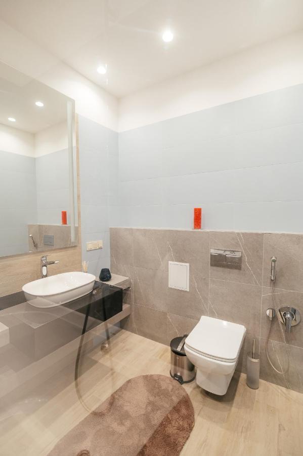 Pearl Premium Apartments 3 Kiev Eksteriør bilde