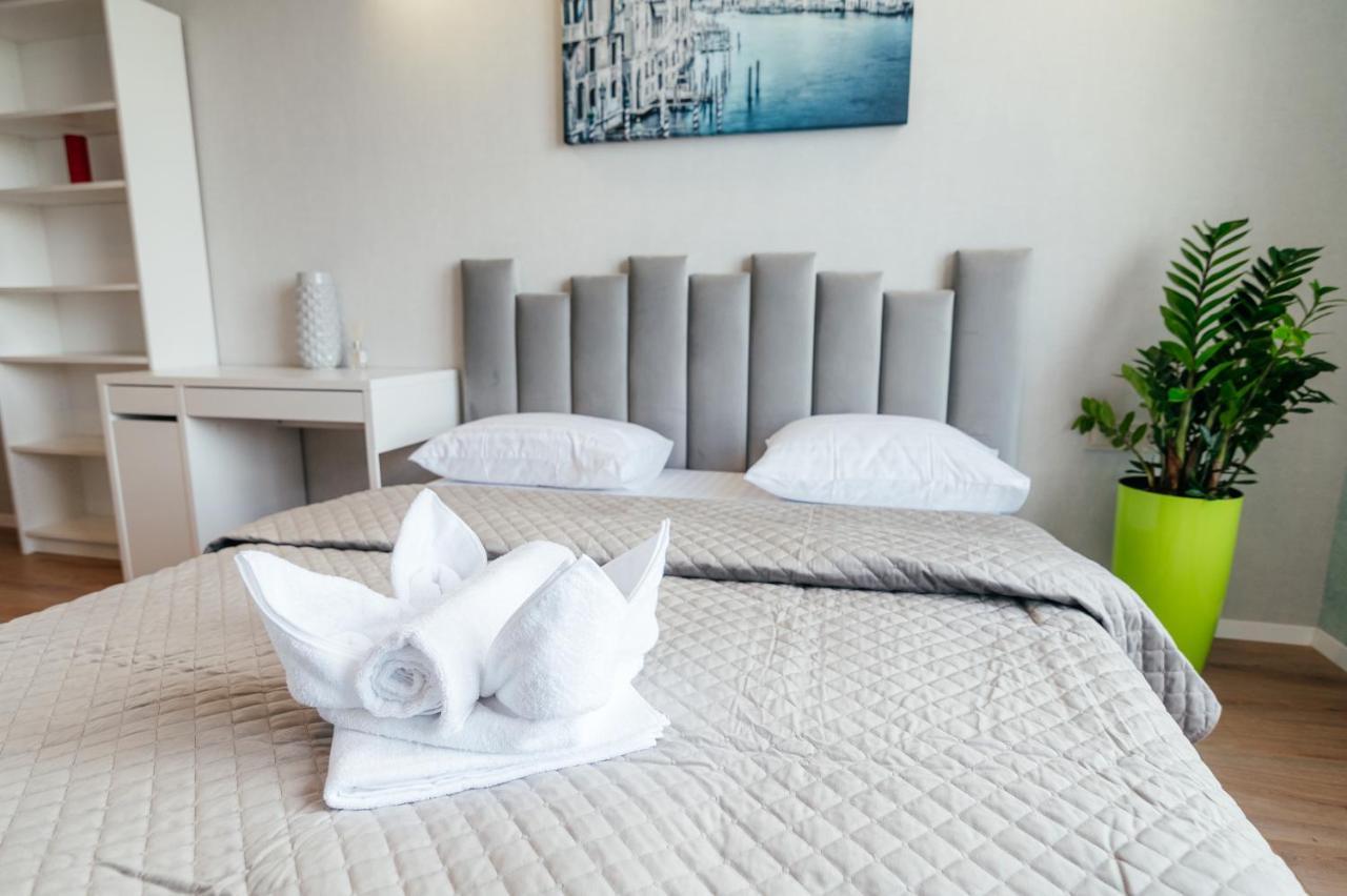 Pearl Premium Apartments 3 Kiev Eksteriør bilde